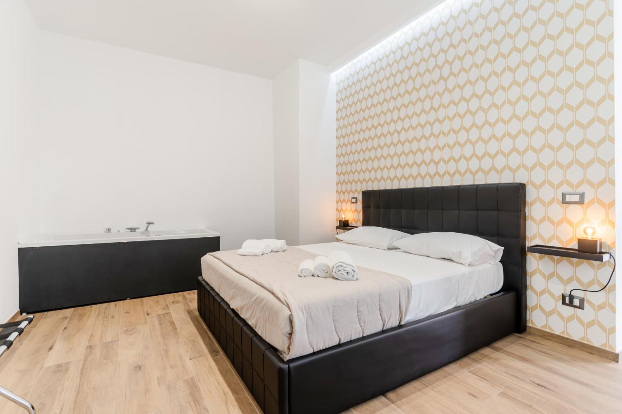 Pietramare Luxury Suites บารี ภายนอก รูปภาพ