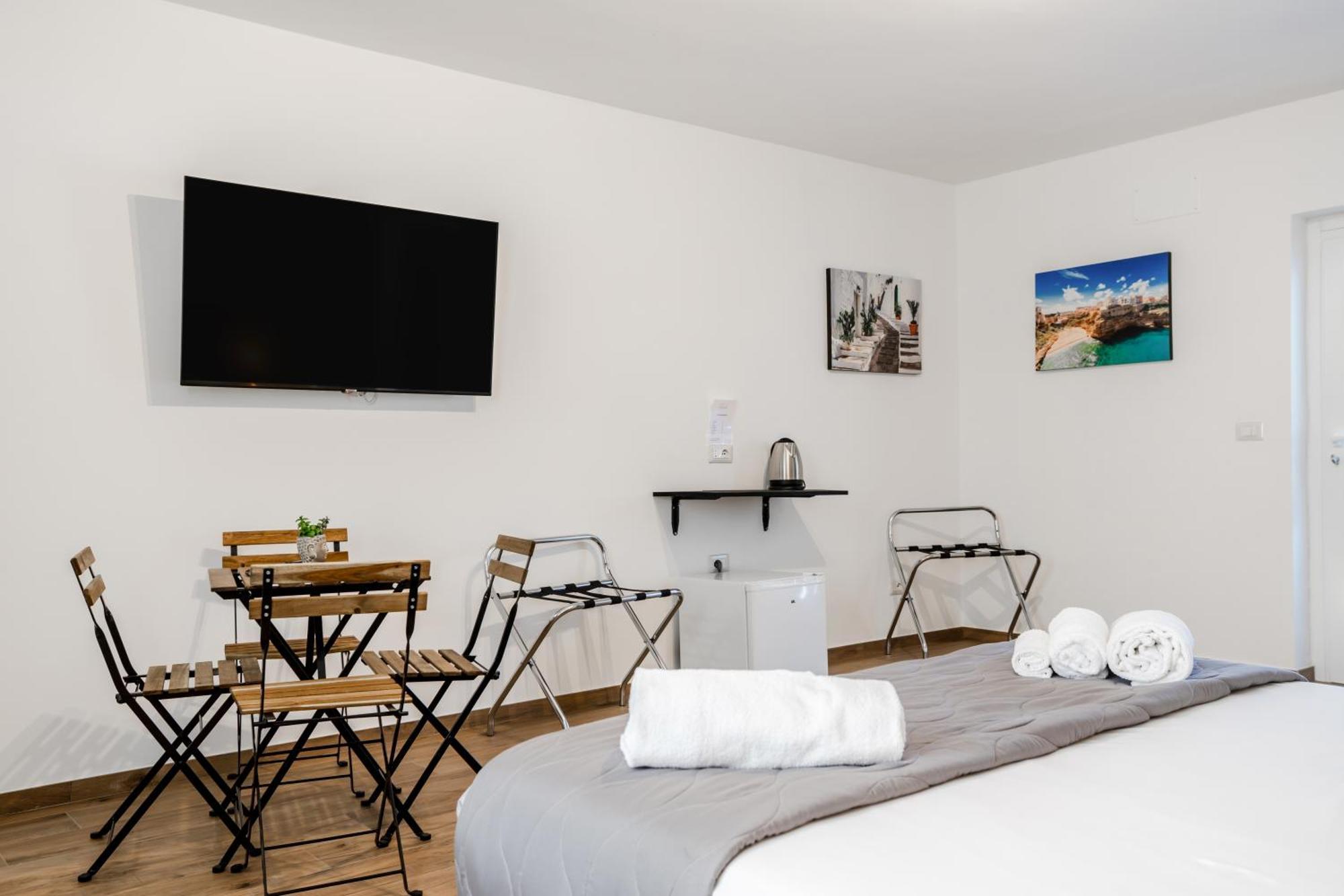 Pietramare Luxury Suites บารี ภายนอก รูปภาพ