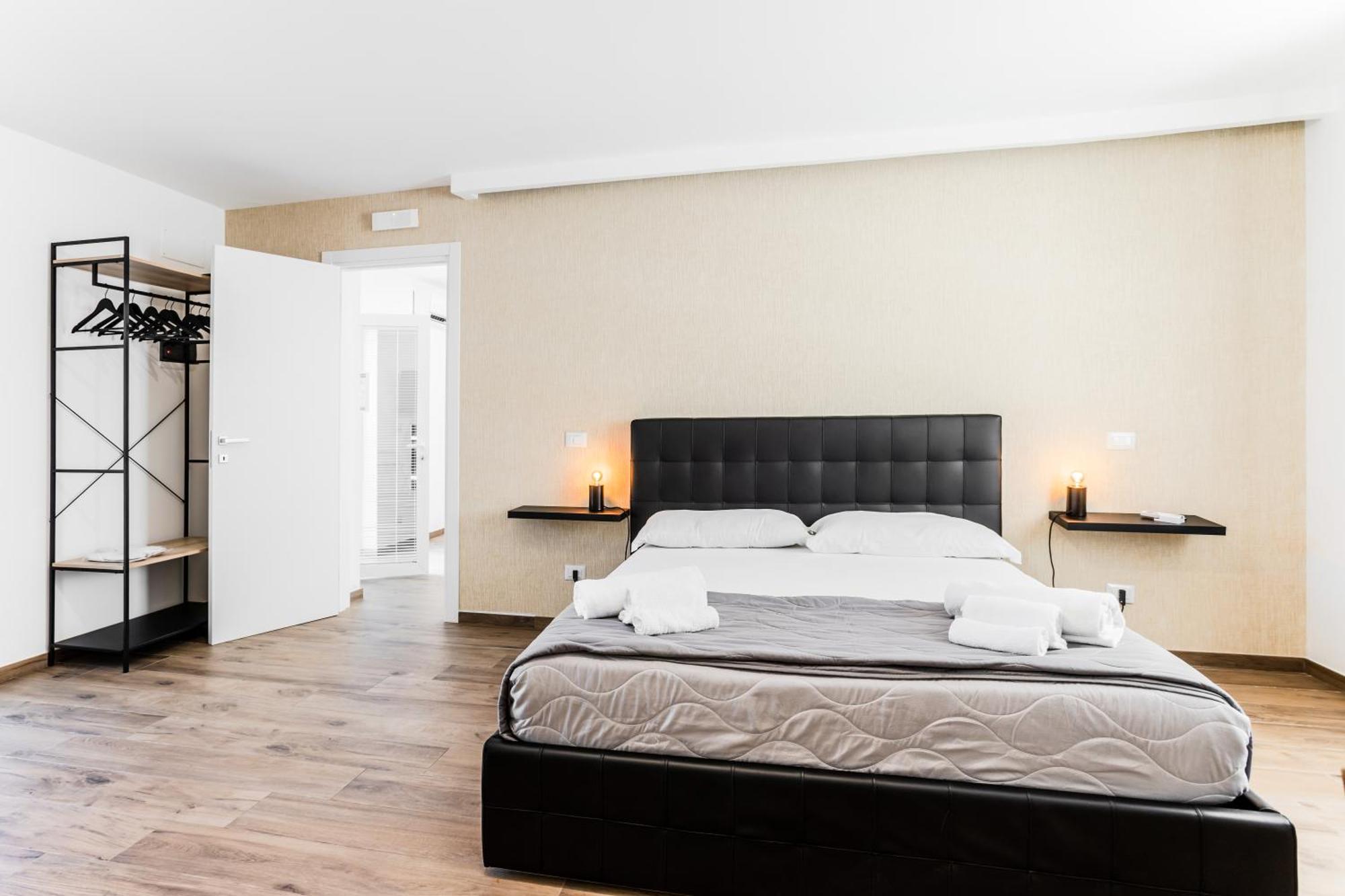 Pietramare Luxury Suites บารี ภายนอก รูปภาพ