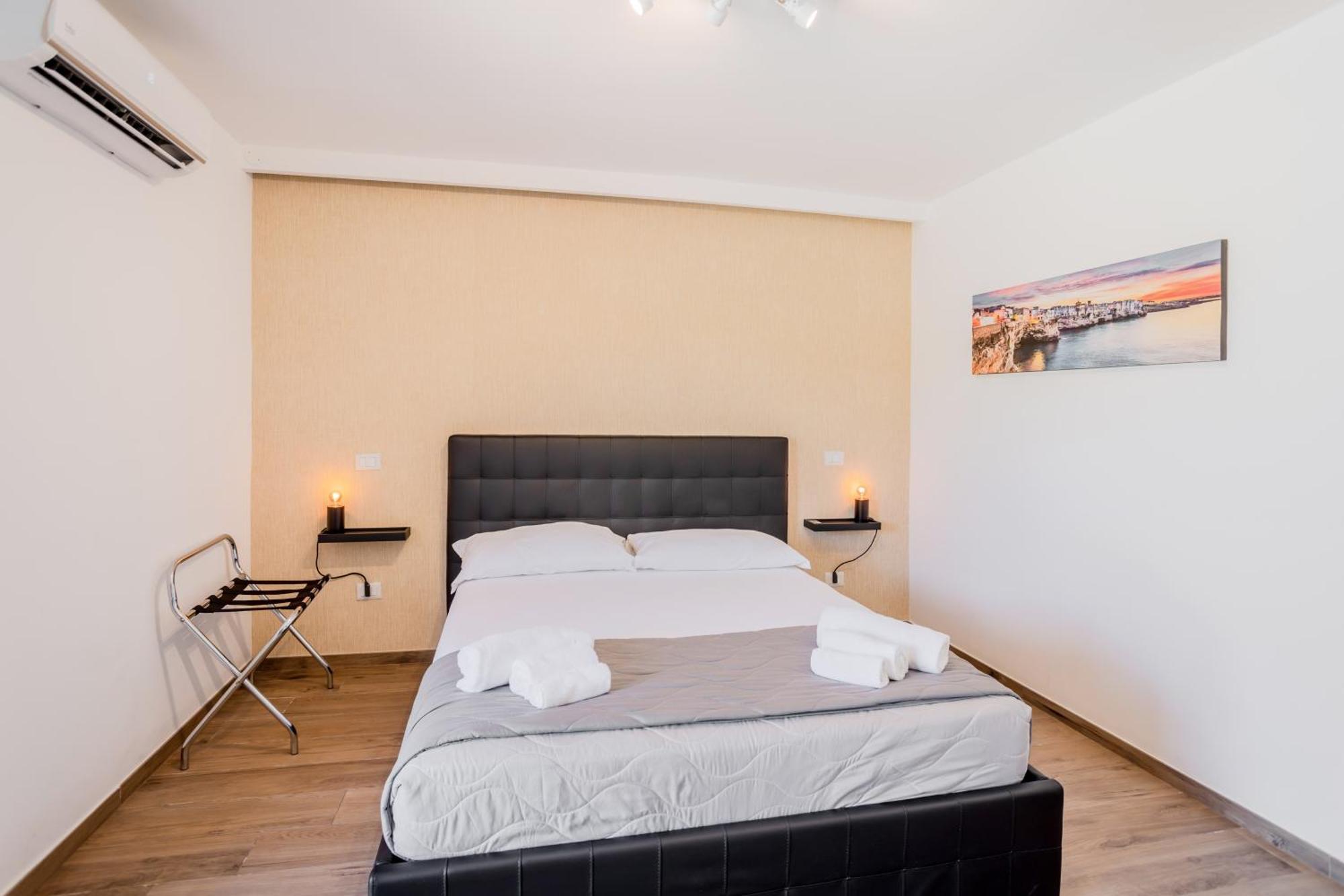 Pietramare Luxury Suites บารี ภายนอก รูปภาพ