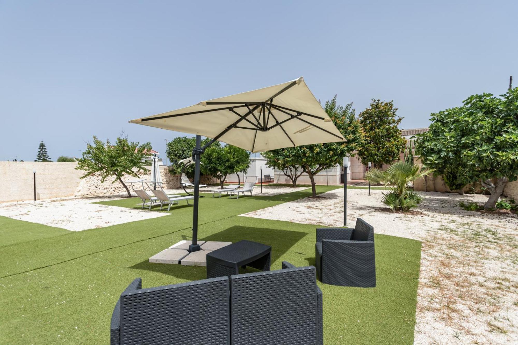 Pietramare Luxury Suites บารี ภายนอก รูปภาพ